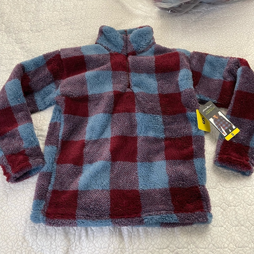 Eddie Bauer
WOMEN'S ULTRASOFT
PLUSH 1/4 ZIP